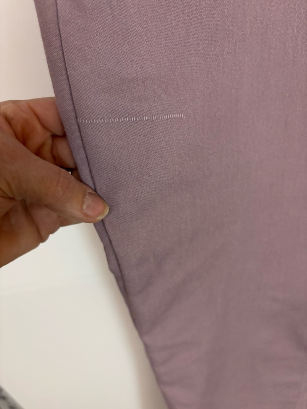 Democracy Dusty Mauve Slim Pants, Ab technology, casual, minimalist, preppy - Picture 3 of 7